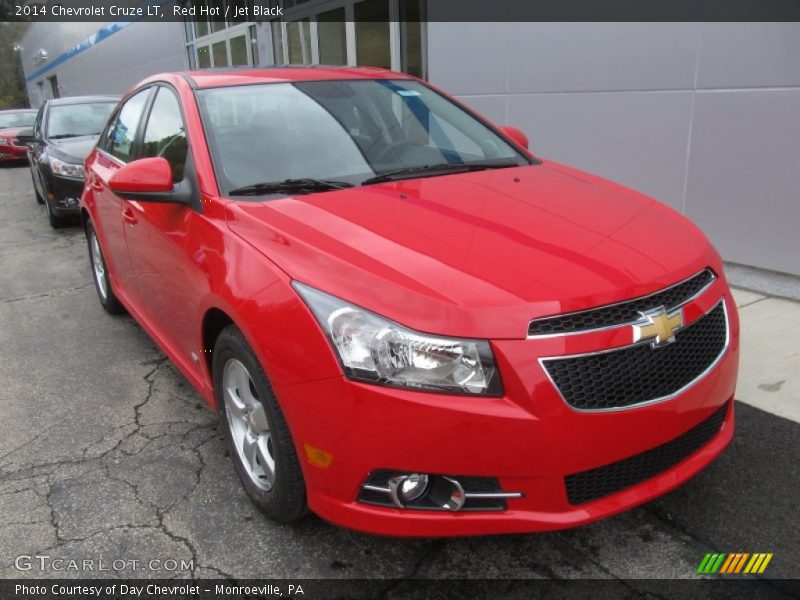 Red Hot / Jet Black 2014 Chevrolet Cruze LT