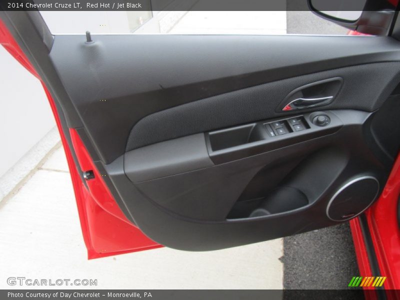 Red Hot / Jet Black 2014 Chevrolet Cruze LT