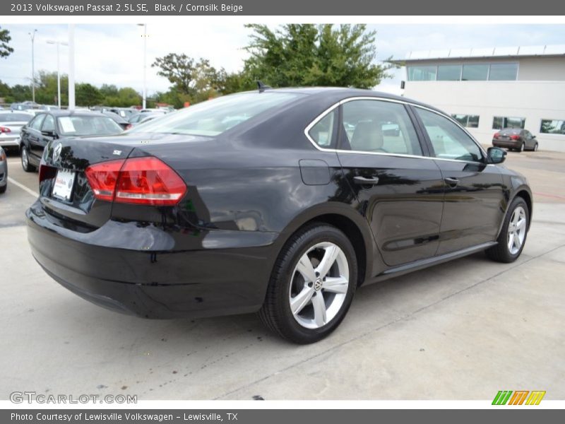 Black / Cornsilk Beige 2013 Volkswagen Passat 2.5L SE