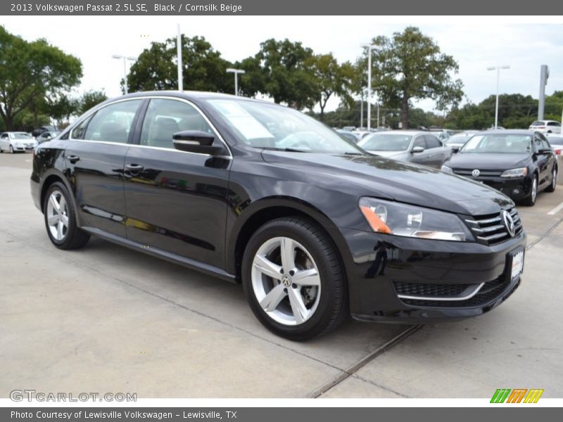 Black / Cornsilk Beige 2013 Volkswagen Passat 2.5L SE