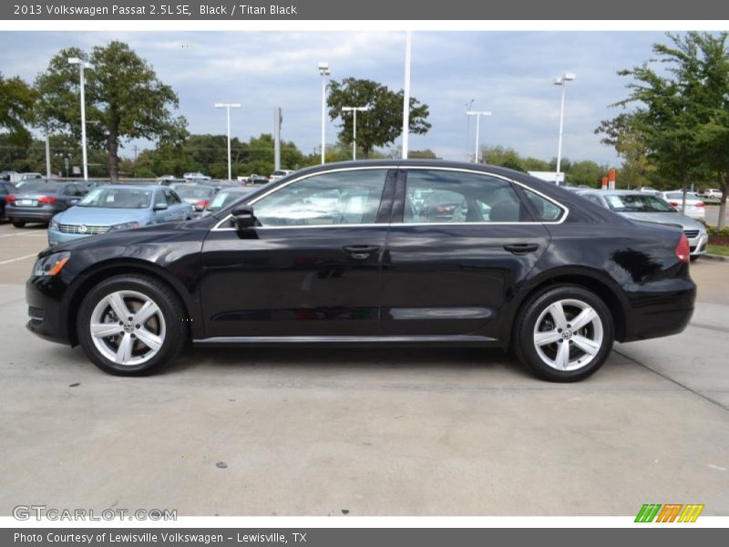 Black / Titan Black 2013 Volkswagen Passat 2.5L SE