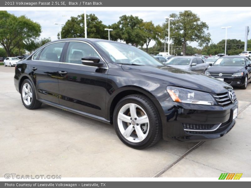 Black / Titan Black 2013 Volkswagen Passat 2.5L SE