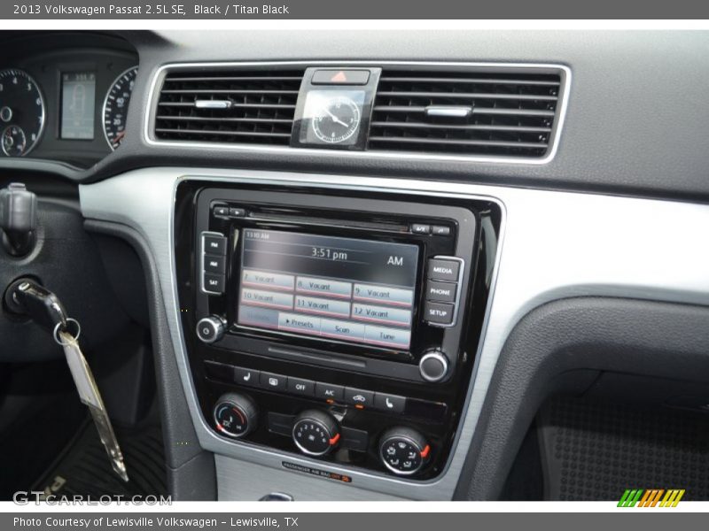 Black / Titan Black 2013 Volkswagen Passat 2.5L SE