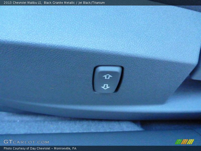 Black Granite Metallic / Jet Black/Titanium 2013 Chevrolet Malibu LS