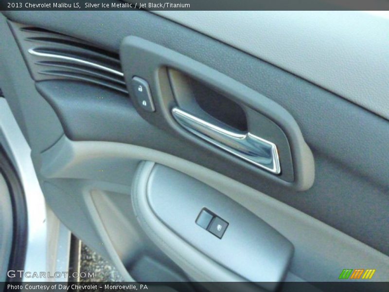 Silver Ice Metallic / Jet Black/Titanium 2013 Chevrolet Malibu LS