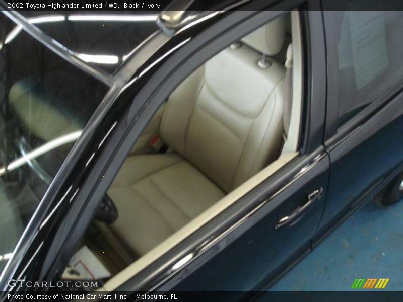 Black / Ivory 2002 Toyota Highlander Limited 4WD