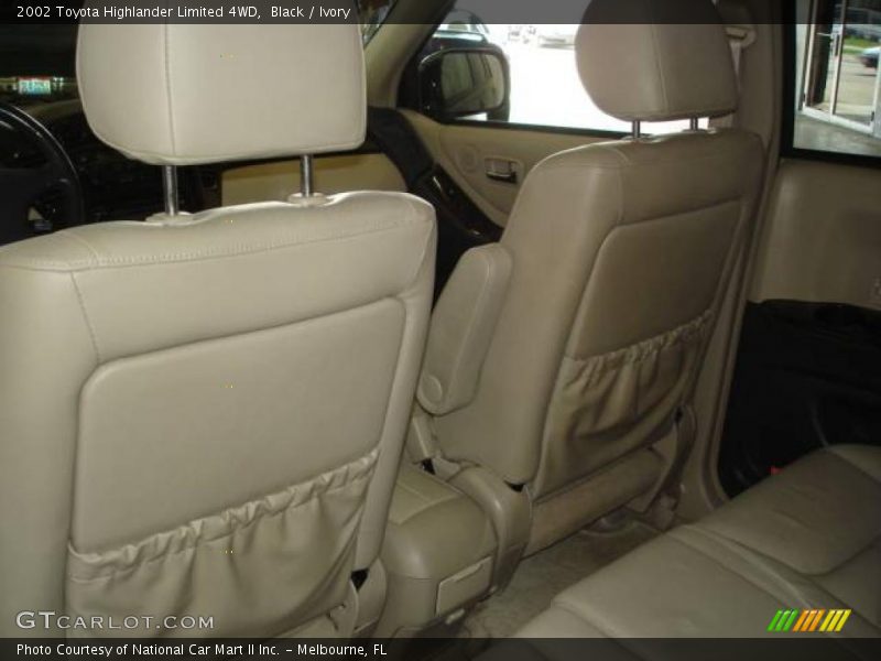 Black / Ivory 2002 Toyota Highlander Limited 4WD