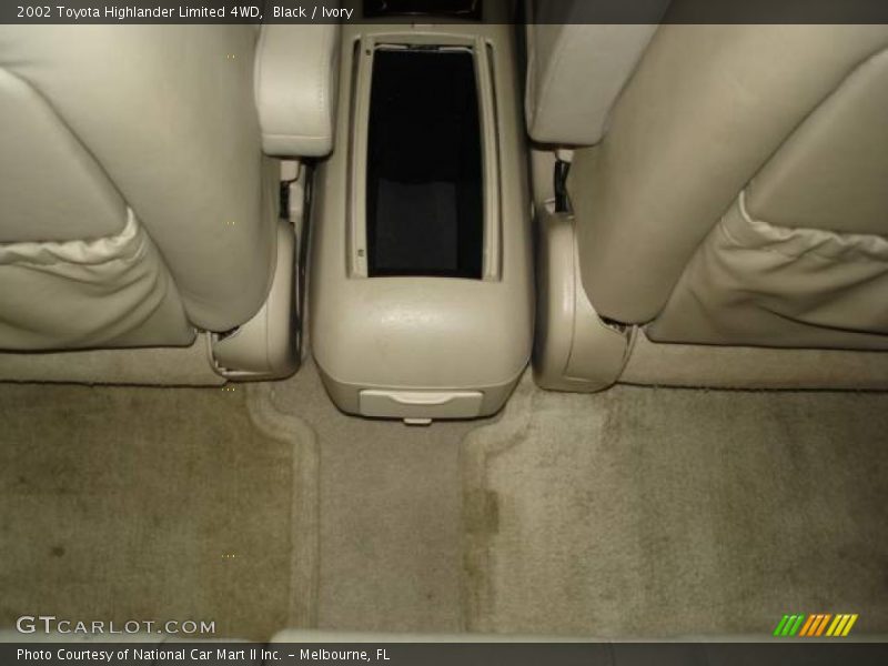 Black / Ivory 2002 Toyota Highlander Limited 4WD