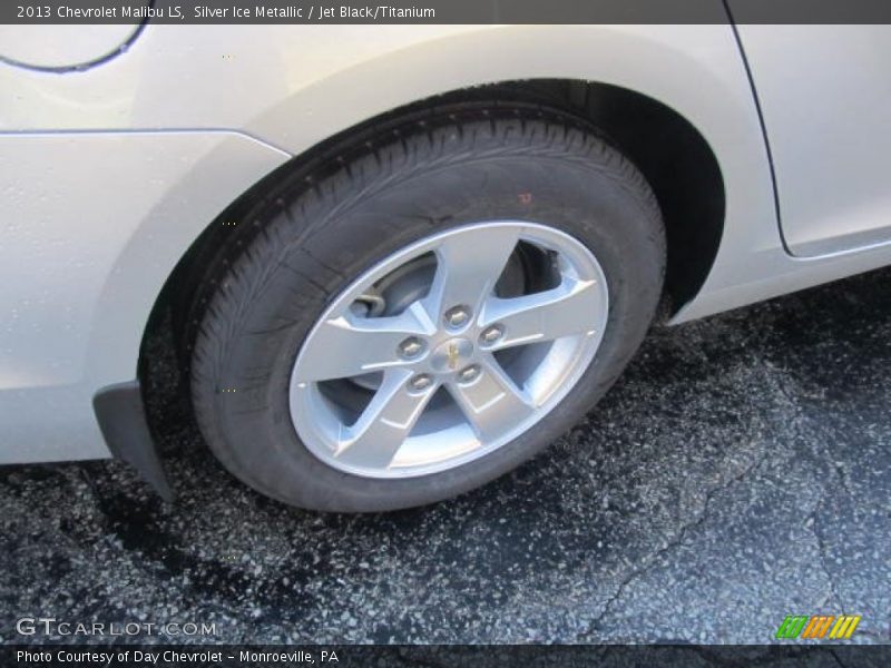 Silver Ice Metallic / Jet Black/Titanium 2013 Chevrolet Malibu LS
