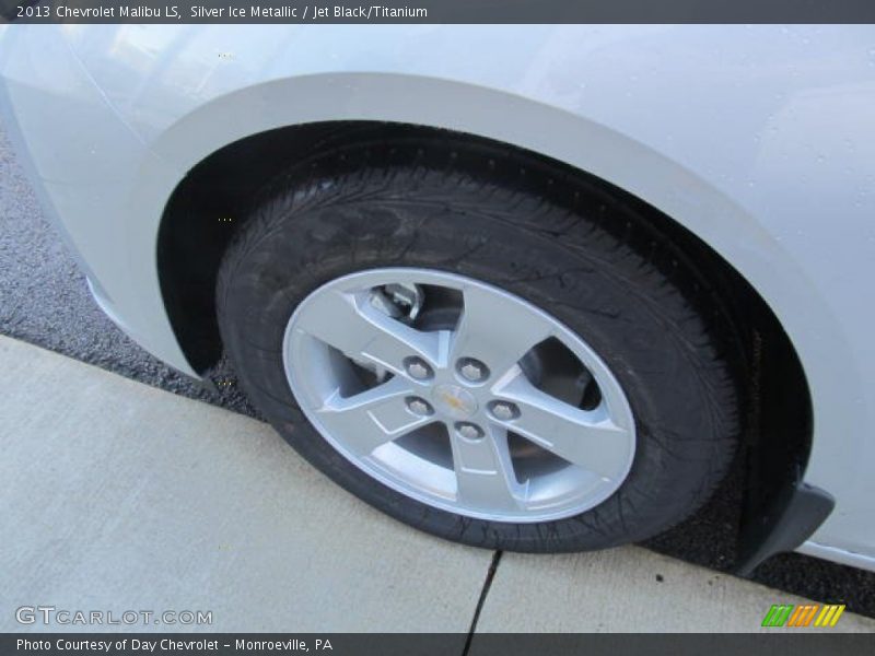 Silver Ice Metallic / Jet Black/Titanium 2013 Chevrolet Malibu LS