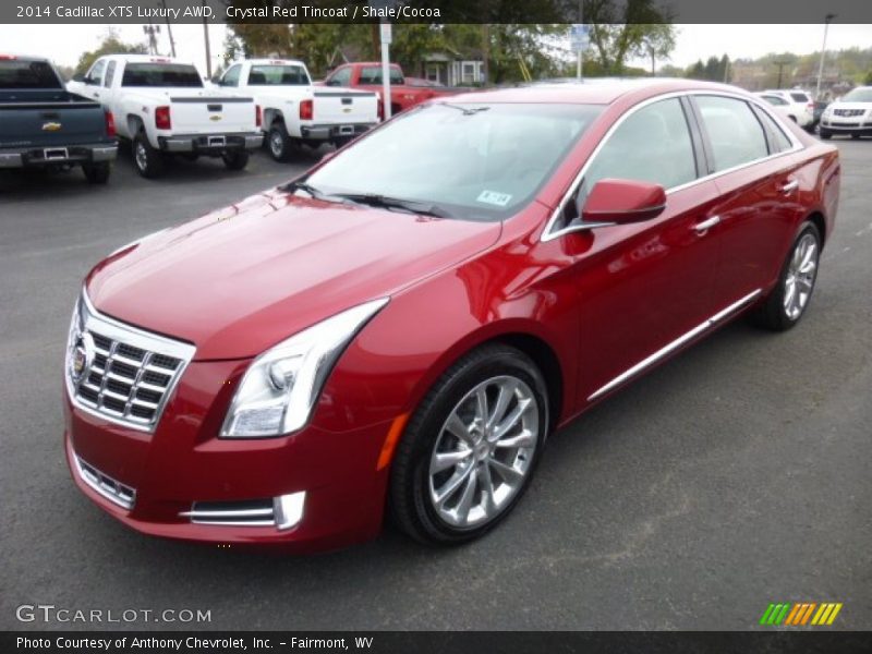 Front 3/4 View of 2014 XTS Luxury AWD