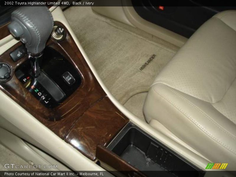 Black / Ivory 2002 Toyota Highlander Limited 4WD