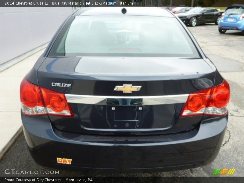 Blue Ray Metallic / Jet Black/Medium Titanium 2014 Chevrolet Cruze LS