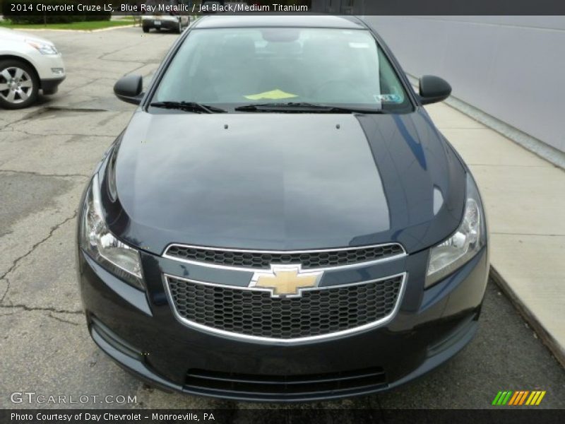 Blue Ray Metallic / Jet Black/Medium Titanium 2014 Chevrolet Cruze LS