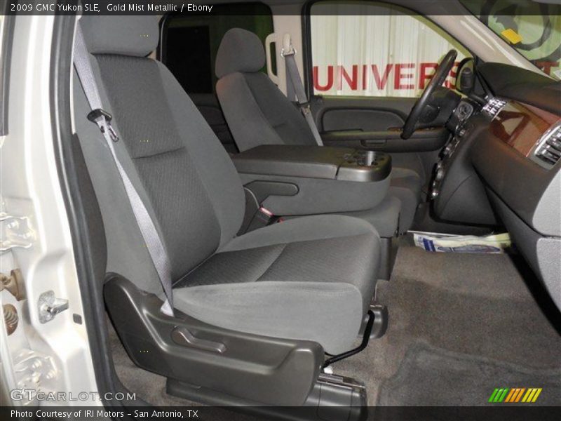 Gold Mist Metallic / Ebony 2009 GMC Yukon SLE