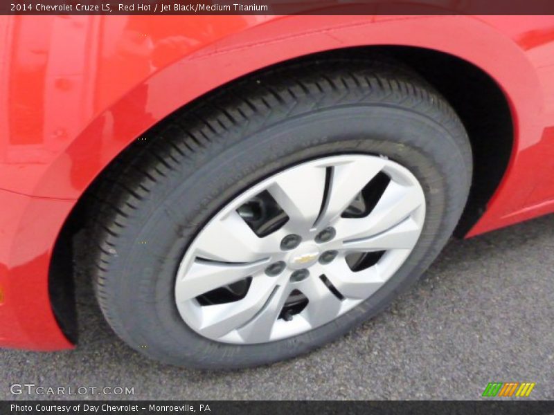 Red Hot / Jet Black/Medium Titanium 2014 Chevrolet Cruze LS