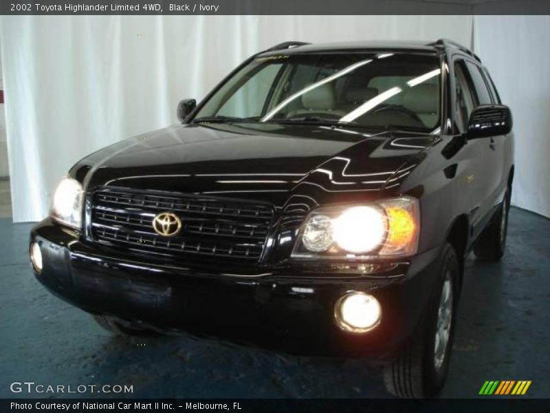 Black / Ivory 2002 Toyota Highlander Limited 4WD