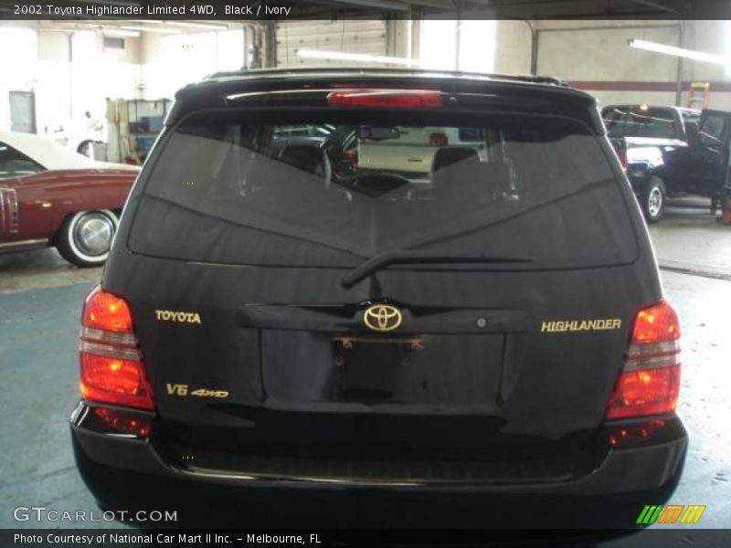 Black / Ivory 2002 Toyota Highlander Limited 4WD