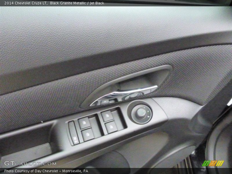 Black Granite Metallic / Jet Black 2014 Chevrolet Cruze LT