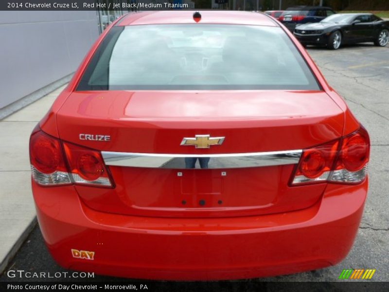 Red Hot / Jet Black/Medium Titanium 2014 Chevrolet Cruze LS