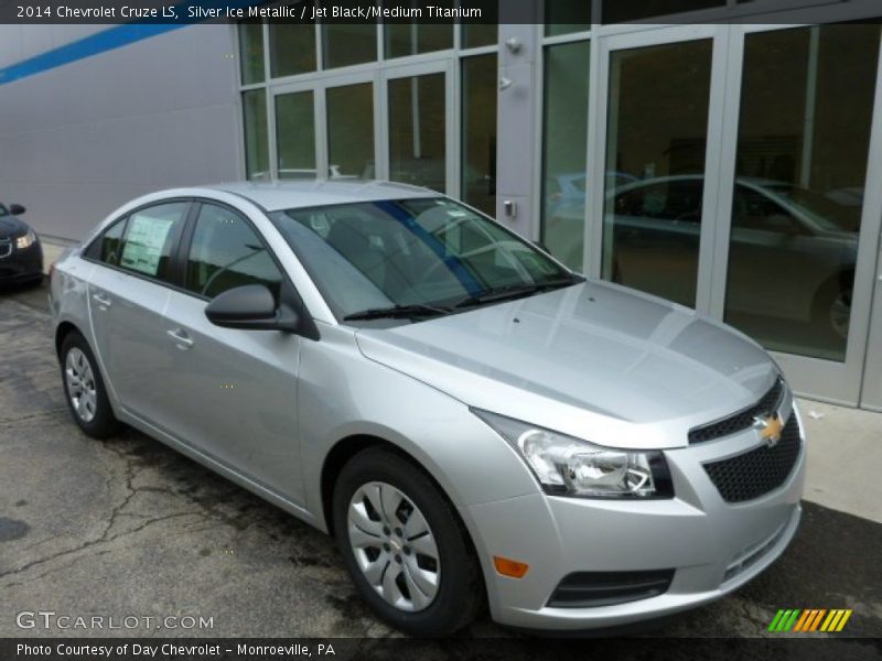 Silver Ice Metallic / Jet Black/Medium Titanium 2014 Chevrolet Cruze LS