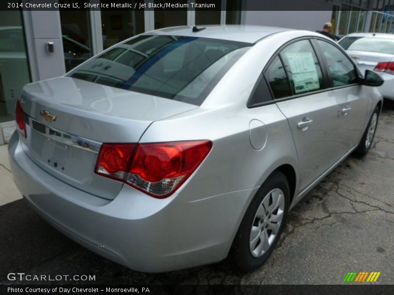 Silver Ice Metallic / Jet Black/Medium Titanium 2014 Chevrolet Cruze LS