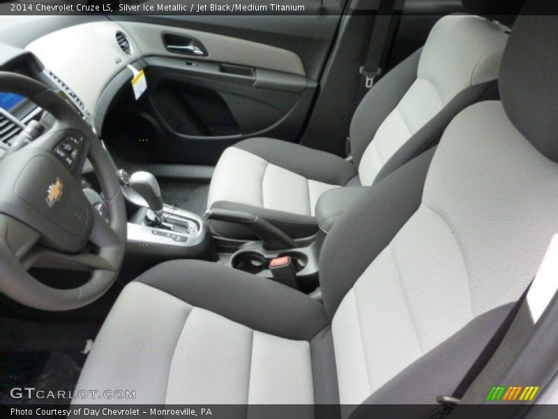 Silver Ice Metallic / Jet Black/Medium Titanium 2014 Chevrolet Cruze LS