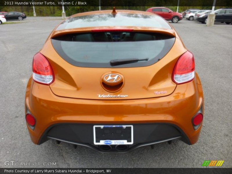 Vitamin C / Black 2013 Hyundai Veloster Turbo