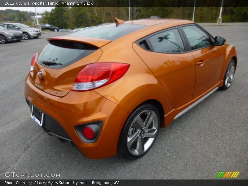 Vitamin C / Black 2013 Hyundai Veloster Turbo