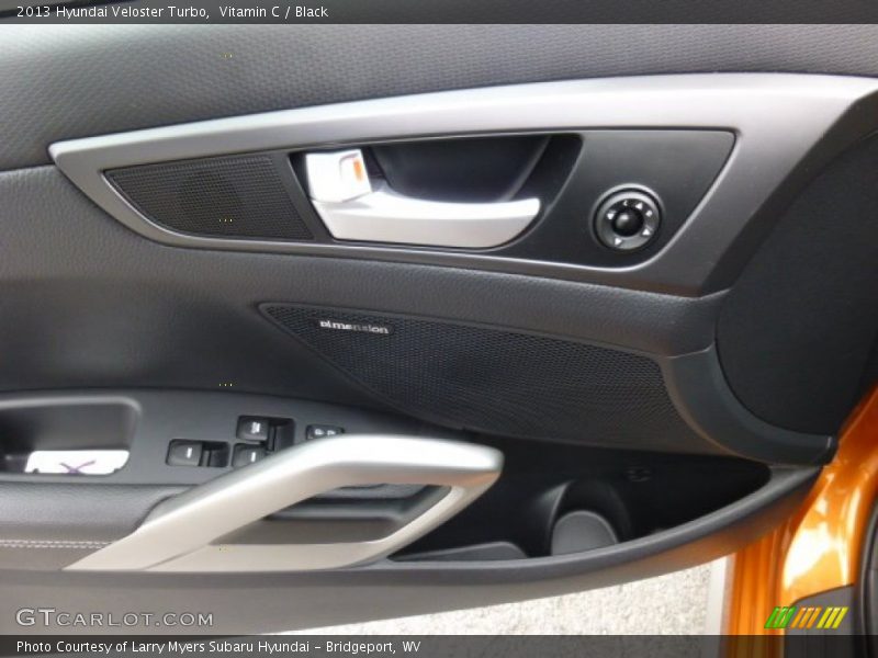 Vitamin C / Black 2013 Hyundai Veloster Turbo
