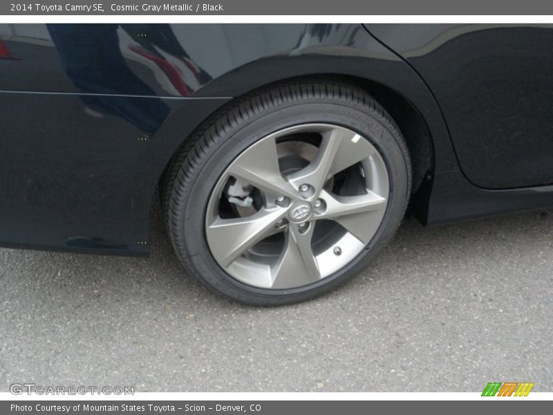 Cosmic Gray Metallic / Black 2014 Toyota Camry SE