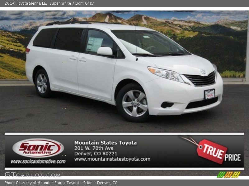 Super White / Light Gray 2014 Toyota Sienna LE