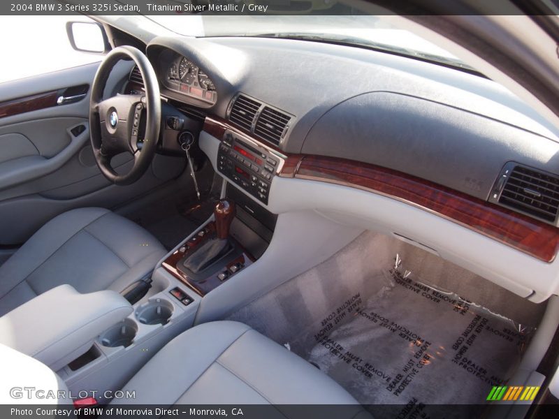 Titanium Silver Metallic / Grey 2004 BMW 3 Series 325i Sedan