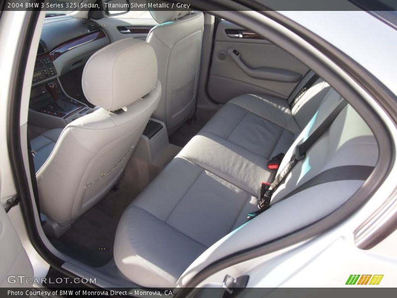 Titanium Silver Metallic / Grey 2004 BMW 3 Series 325i Sedan