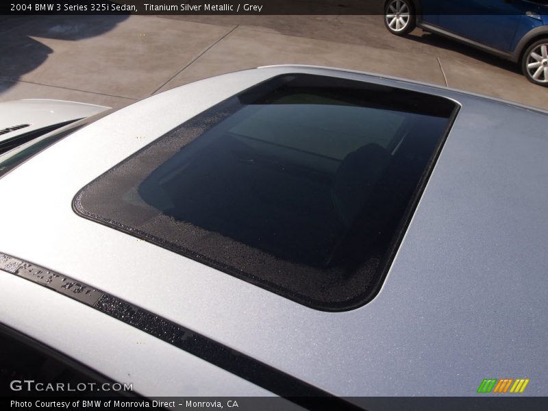 Titanium Silver Metallic / Grey 2004 BMW 3 Series 325i Sedan