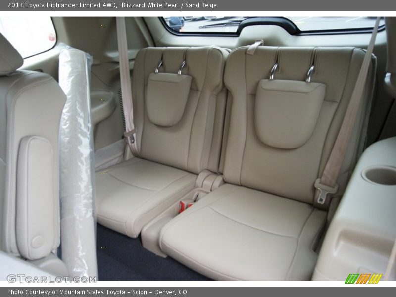 Blizzard White Pearl / Sand Beige 2013 Toyota Highlander Limited 4WD