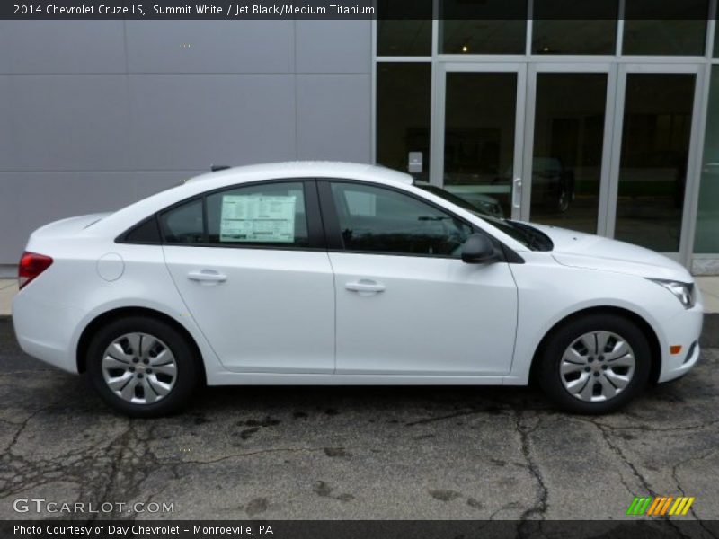 Summit White / Jet Black/Medium Titanium 2014 Chevrolet Cruze LS