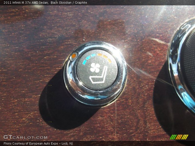 Black Obsidian / Graphite 2011 Infiniti M 37x AWD Sedan