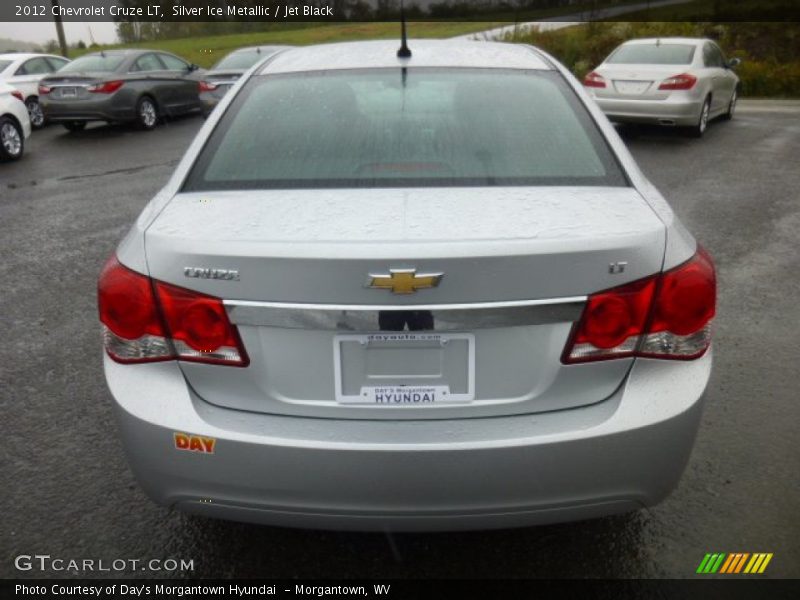 Silver Ice Metallic / Jet Black 2012 Chevrolet Cruze LT