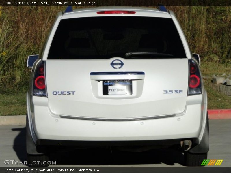 Nordic White Pearl / Beige 2007 Nissan Quest 3.5 SE