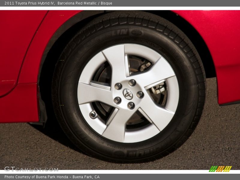 Barcelona Red Metallic / Bisque 2011 Toyota Prius Hybrid IV