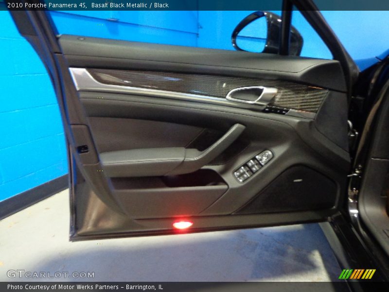 Basalt Black Metallic / Black 2010 Porsche Panamera 4S