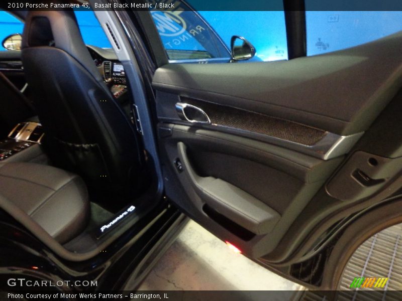 Basalt Black Metallic / Black 2010 Porsche Panamera 4S