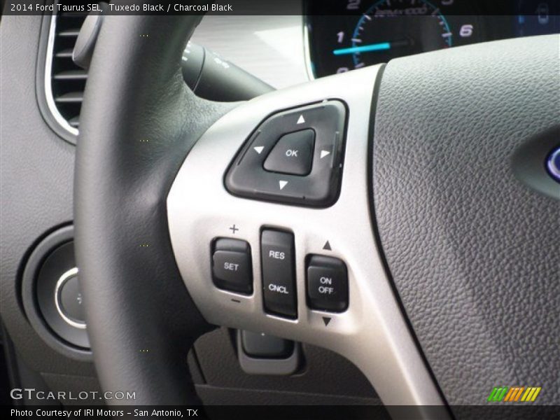 Tuxedo Black / Charcoal Black 2014 Ford Taurus SEL