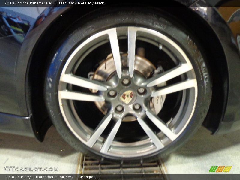 Basalt Black Metallic / Black 2010 Porsche Panamera 4S