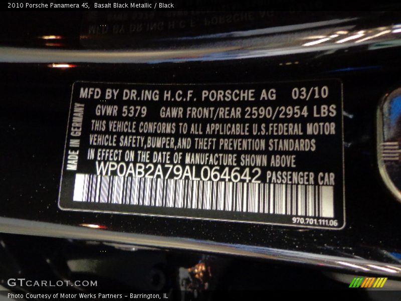 Basalt Black Metallic / Black 2010 Porsche Panamera 4S
