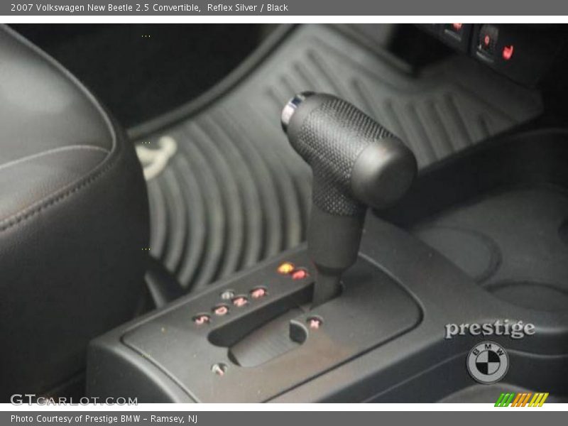 Reflex Silver / Black 2007 Volkswagen New Beetle 2.5 Convertible