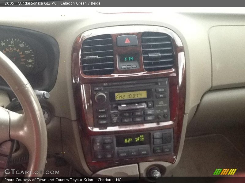 Celadon Green / Beige 2005 Hyundai Sonata GLS V6