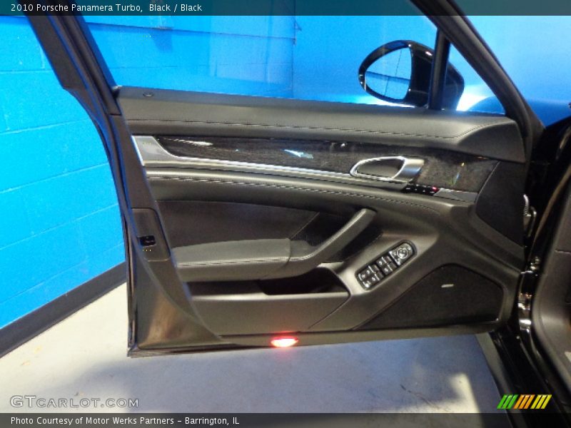 Black / Black 2010 Porsche Panamera Turbo