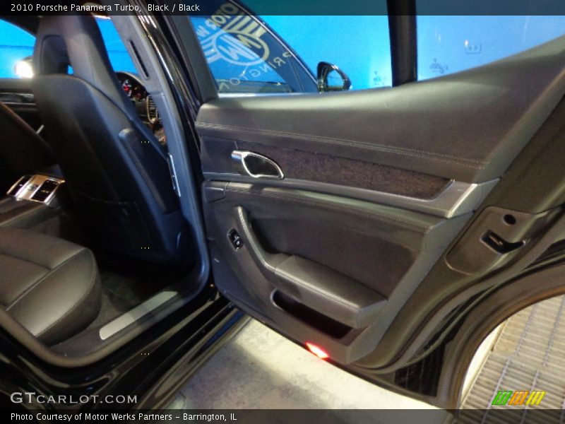 Black / Black 2010 Porsche Panamera Turbo